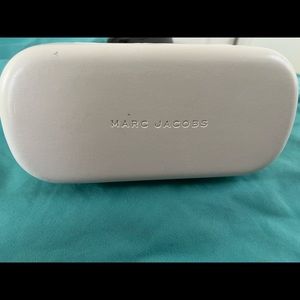 Marc Jacobs
MARC 118/S 271/2C